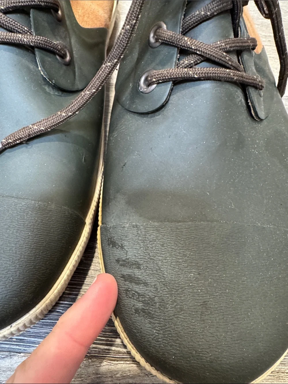 Tretorn Green and Brown Lace-Up Chukka Boots